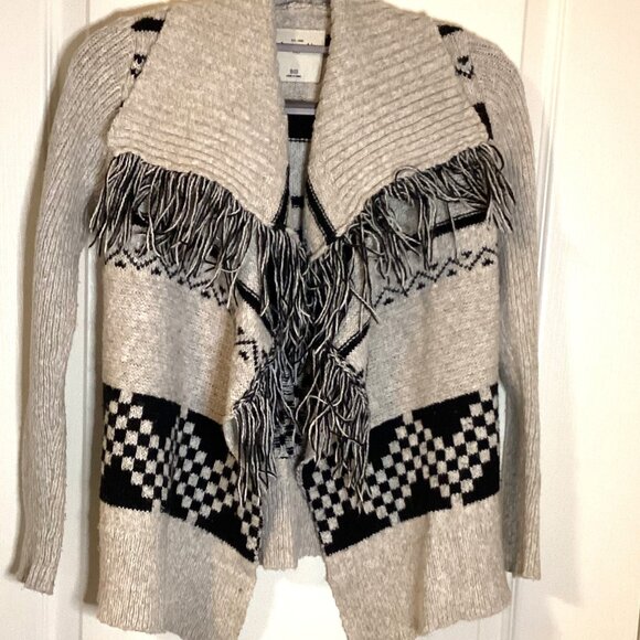 Abercrombie Kids Girls Open Cardigan Ribbed Sweater Fringe Warm Age 9-10 - Picture 1 of 7